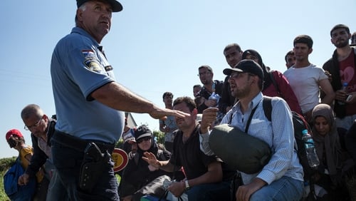 Number of migrants on Greece's islands and mainland dropped by 79% in 2016