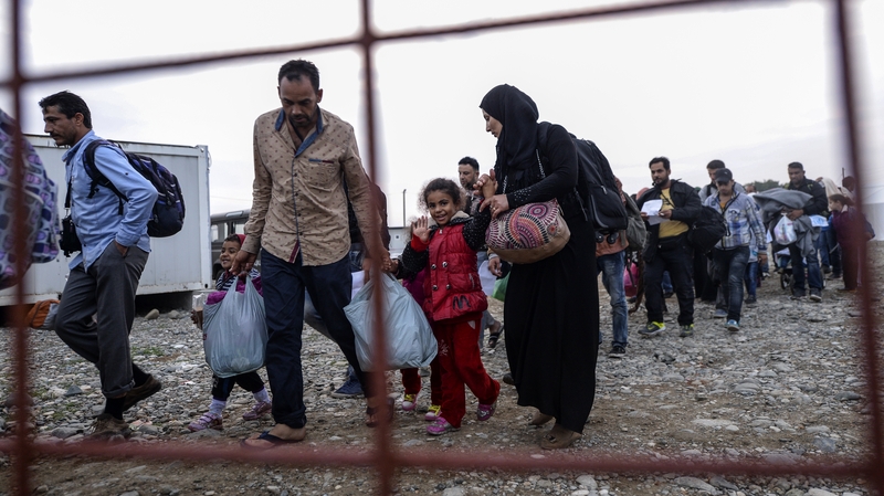 European Union leaders have agreed to mobilise at least €1bn for refugees in countries neighbouring Syria through UN agencies