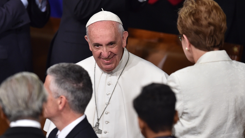 Pope Francis meets politicians ahead of his address to Congress