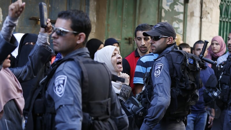 Palestinian women protest against Jewish groups visiting the Al-Aqsa mosque