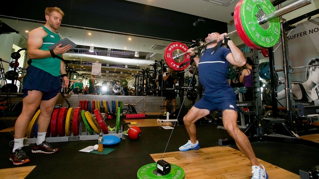 Leinster duo Luke Fitzgerald and Dave Kearney help each other out