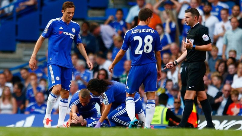 Eva Carneiro treats Eden Hazard during Chelsea's clash with Swansea
