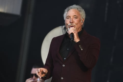Tom Jones and his wife married when they were both sixteen