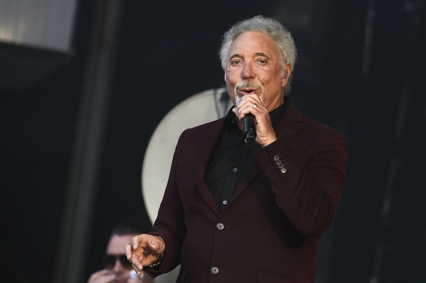 Tom Jones and his wife married when they were both sixteen