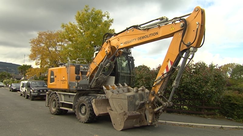 Residents formed a blockade, preventing diggers from entering the site