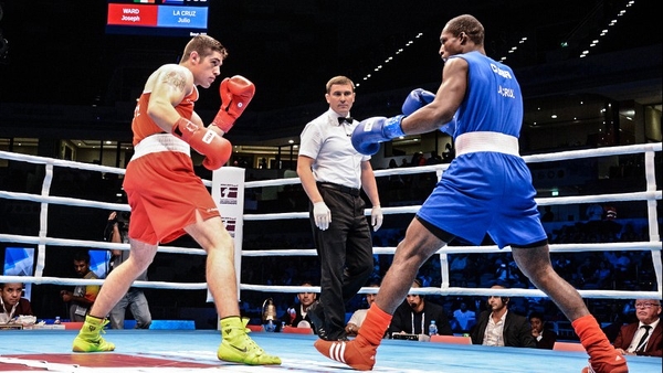 Joe Ward in action against Julio La Cruz in Doha