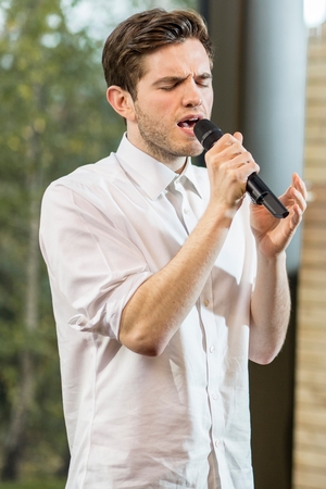 Simon Lynch