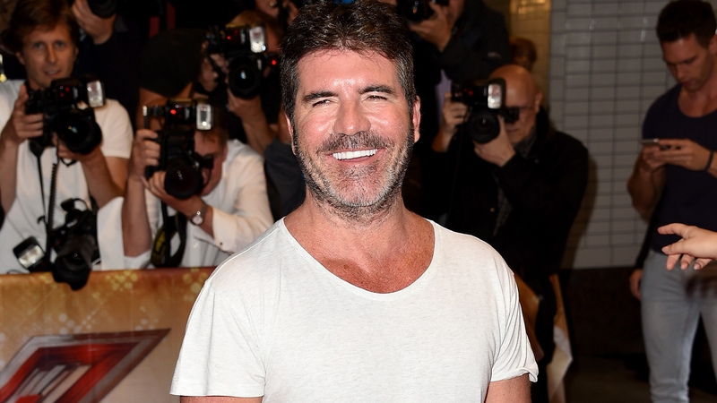 Cowell will be supporting Tomlinson