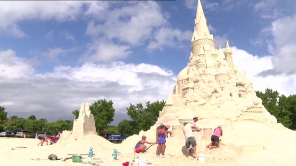 Miami sandcastle enters record books as world's tallest