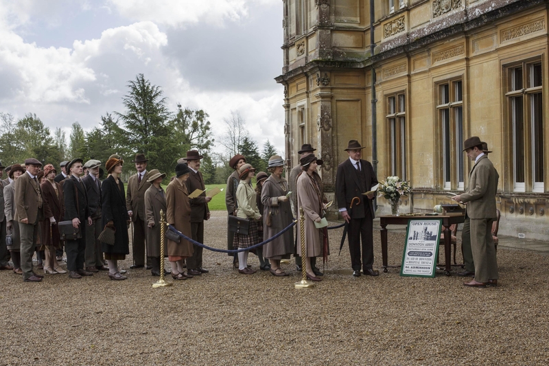 How horrid! The tax-paying peasants who won The Great War are here! Well, at least they're paying in . . .