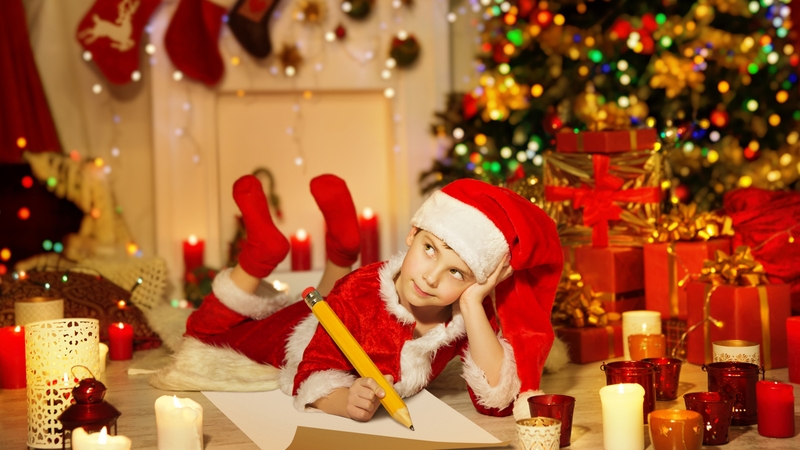 Lego Star Wars fighters and Nerf blasters are among the predicted top selling toys this Christmas.