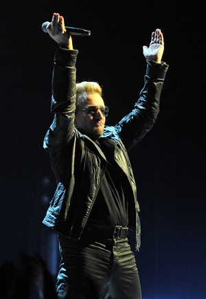 "You are heroes to us. Thank you for your patience and thanks for sticking with us," Bono told the cheering crowd.