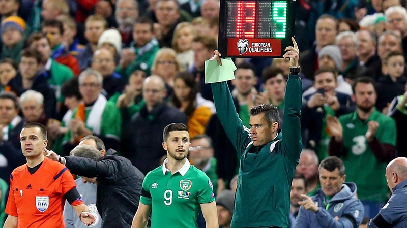 Shane Long replaced Daryl Murphy on Monday night, a fact that didn't impress his club boss