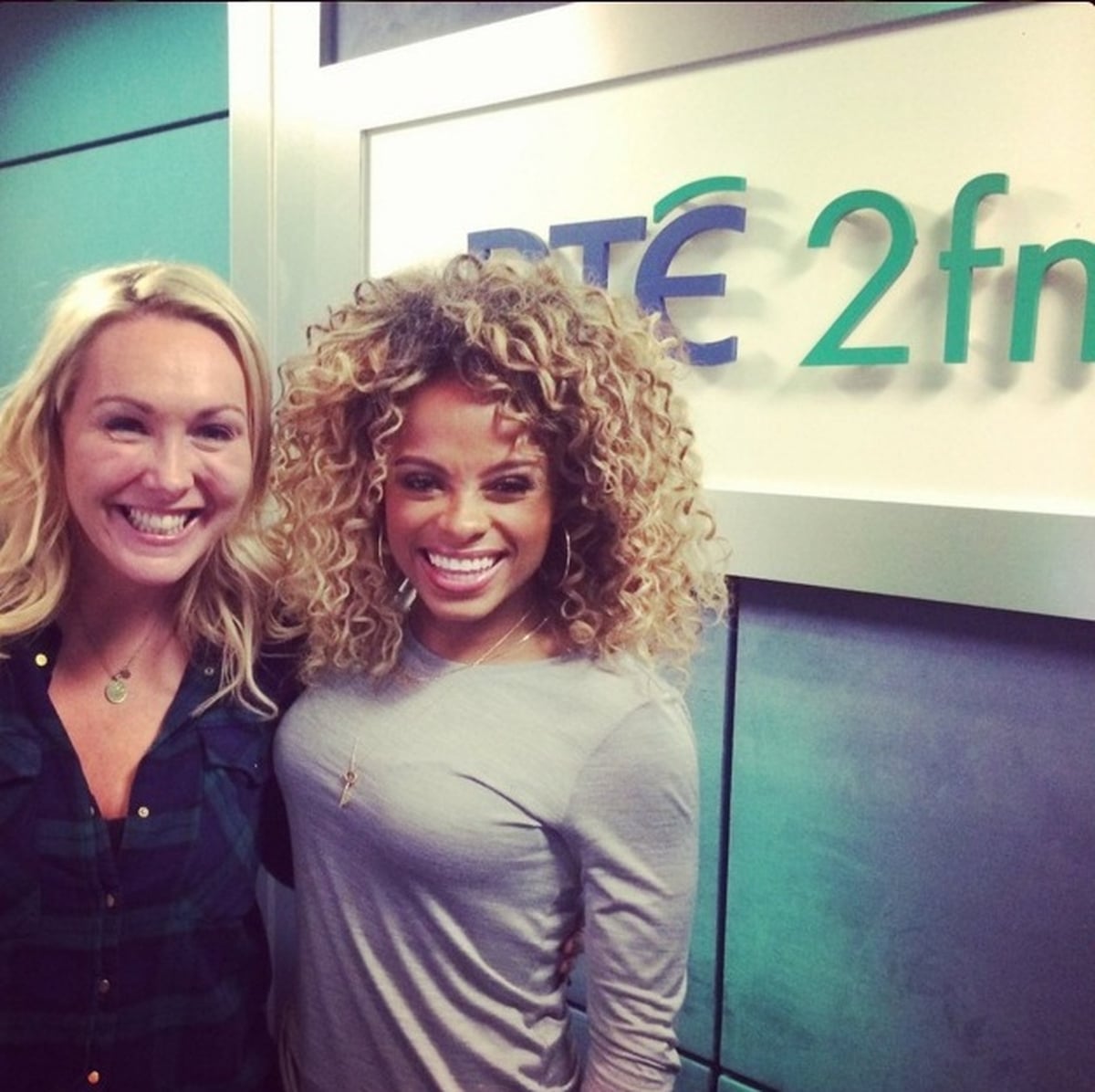 Fleur East plays Celebrity Panic