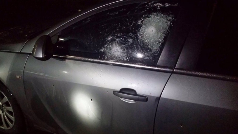 Up to eight shots were fired at two officers in the Rosnareen Avenue area of west Belfast (Pic: @ChiefConPSNI)