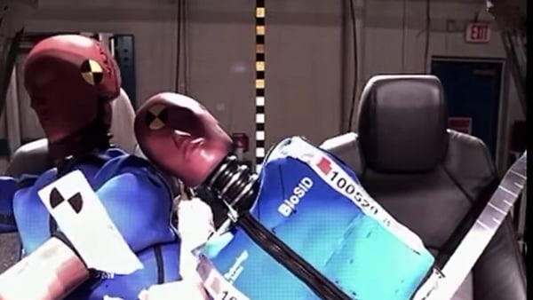 ZF TRW, a German component supplier, has developed an airbag that deploys between the seats