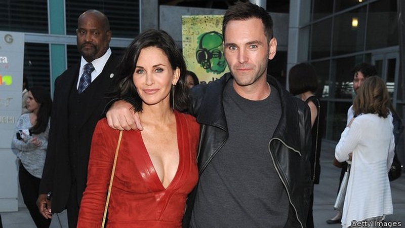 Courteney Cox and Snow Patrol's Johnny McDaid have apprently ended their engagement