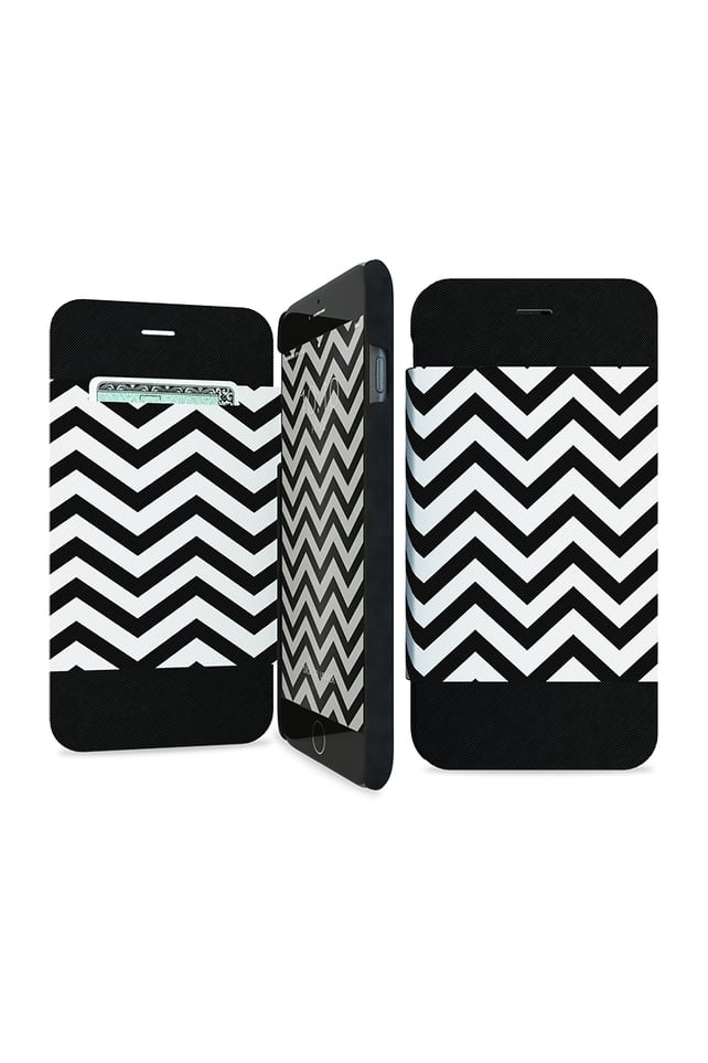 iPaint Waves iPhone 6 Case €29.99 at Brown Thomas