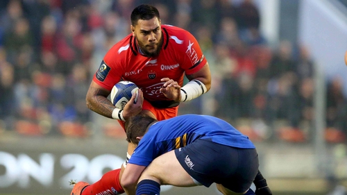 Toulon's Samu Manoa in action