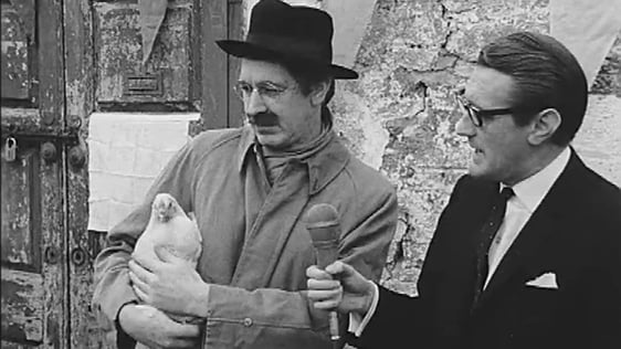 Newsbeat : Hen Sketch (1970)