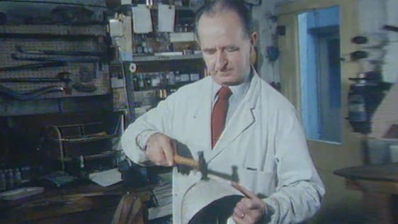 Pádraig Ó Mathúna, Silversmith, 1985