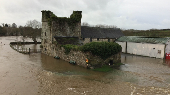 Flooding at Thomastown in Kilkenny (Pic: Amelia Caulfield)