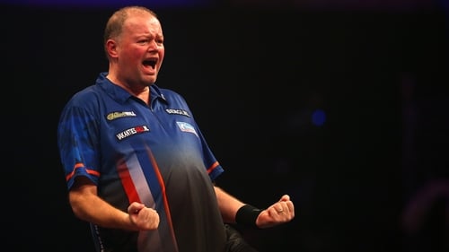 Raymond van Barneveld advanced to the last eight