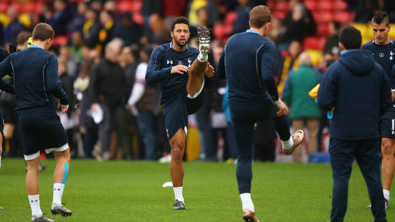 Mousa Dembele hobbled off before half-time during Spurs' 2-1 win at Watford