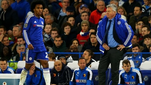 Interim Chelsea manager Guus Hiddink (R) and Willian