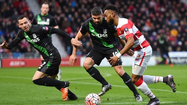 Walters hits spectacular winner as Stoke progress