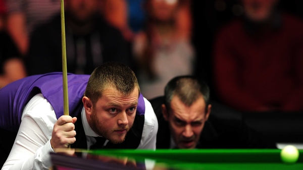 Mark Allen dug out a 6-4 victory against Shaun Murphy