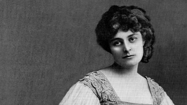 Maud Gonne in France - writing The Adulterous Muse