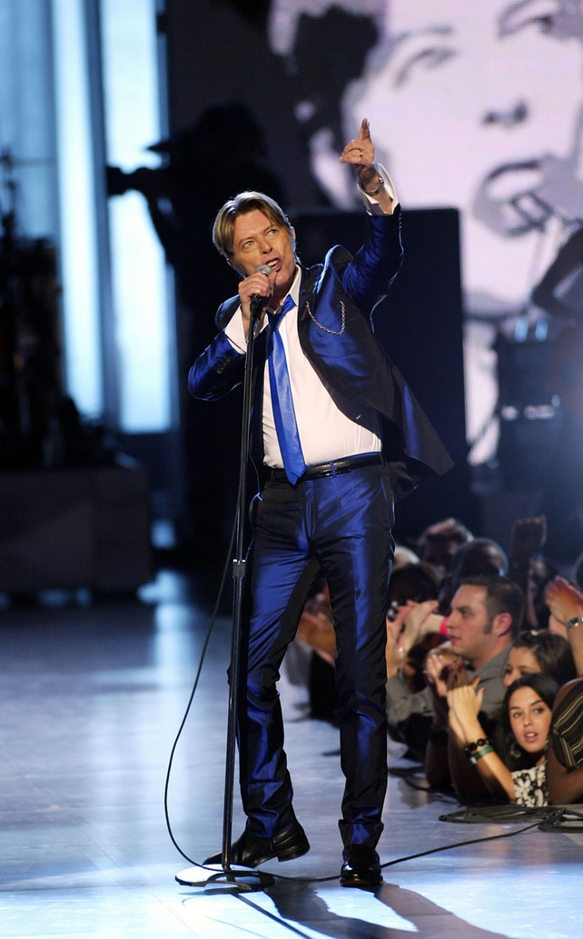 So slick: Bowie during the 2002 VH1 Vogue Fashion Awards