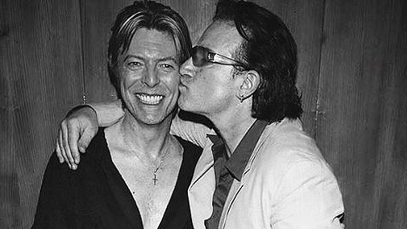 Bono pictured with David Bowie, image via Twitter