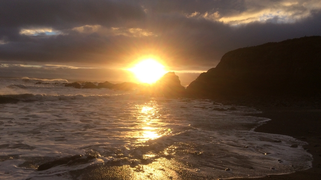 Linda Henry sent in this photo of a sunset at Bunmahon in Co Waterford