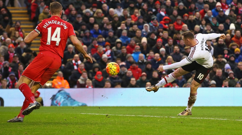 Wayne Ronney scores the winner for Manchester United