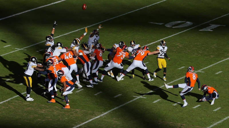 The top-seeded Broncos will face the New England Patriots next week