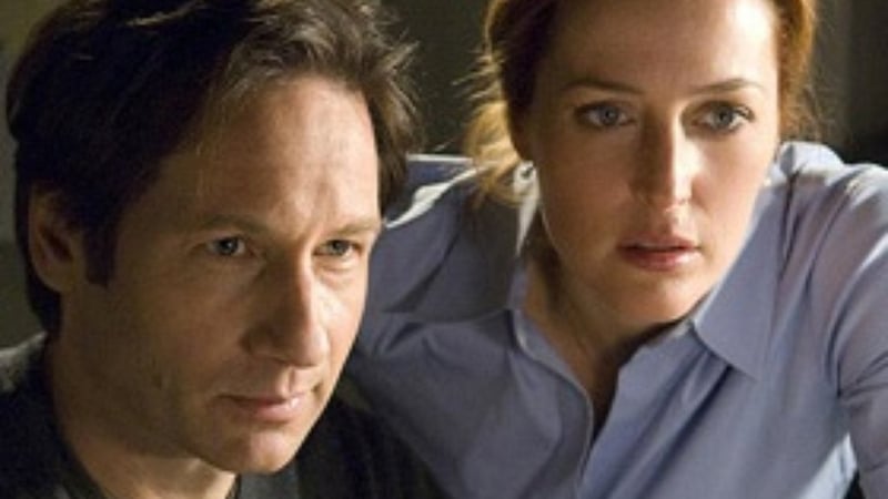 David Duchovny and Gillian Anderson in The X-Files