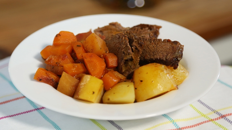 Amazing how they manage to keep everything in its place after cooking together in the casserole dish!