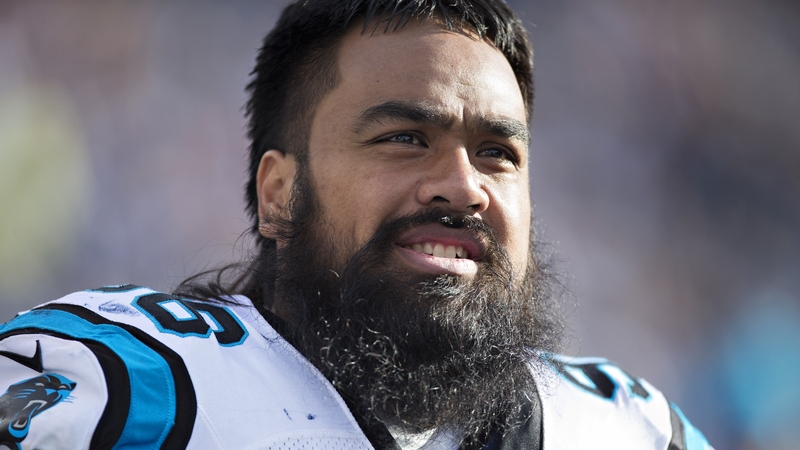 Star Lotulelei is out to stop Peyton Manning