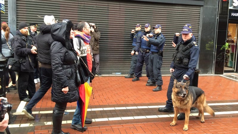 Gardaí stop anti-Pegida protesters from pursuing Pegida members