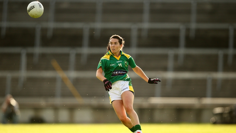 Sarah Houlihan struck two late points for the Kingdom