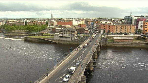 VIDEO - Limerick City - Battle of political giants