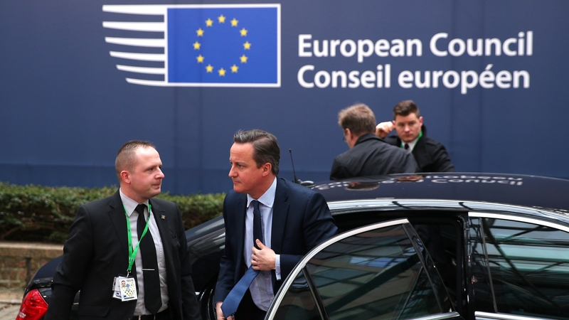 Seisiún neamhghnáthach ag Parlaimint na hEorpa inniu le himpleachtaí vóta na Breataine a chíoradh