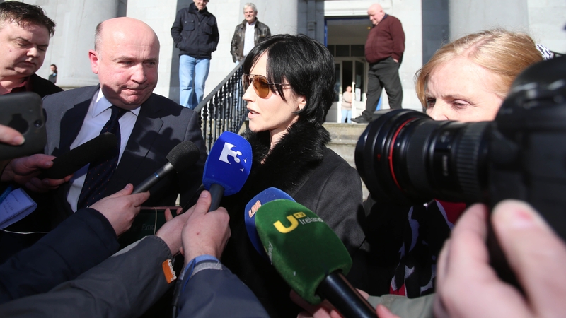 Dolores O'Riordan outside Ennis District Court