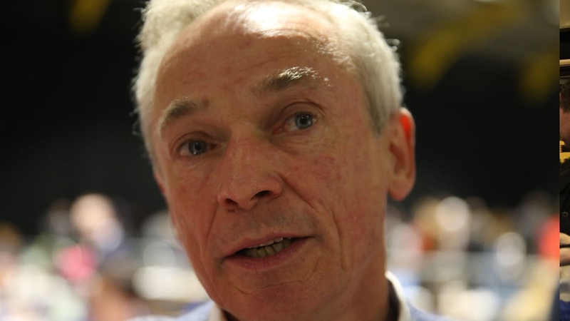 An tAire Richard Bruton