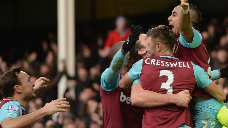 Dimitri Payet celebrates his dramatic late winner