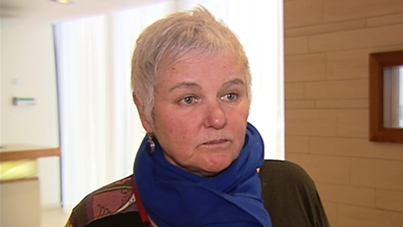 Bríd Smith warned that people with no alternative to fossil fuels will suffer if there is a carbon tax hike