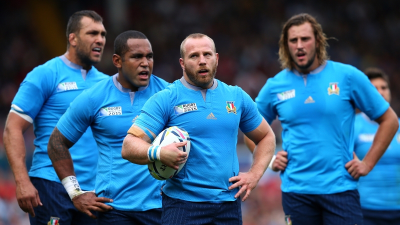 Italy face an anxious wait over hooker Leonardo Ghiraldini (centre)
