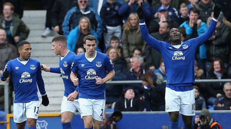 Everton are hot on the heels of Manchester United